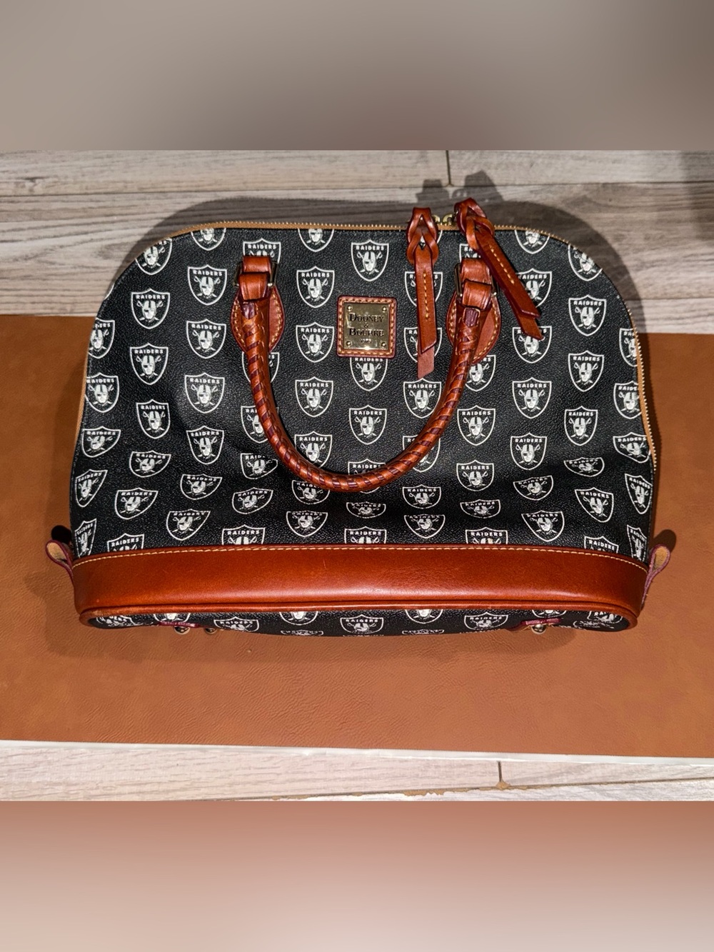Dooney & Bourke Oakland Raiders | Domed Zip Crossbody Satchel NFL Leather